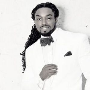 Meet your Posher, Jaye